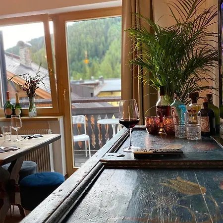 Cafe Schneider Appartments *