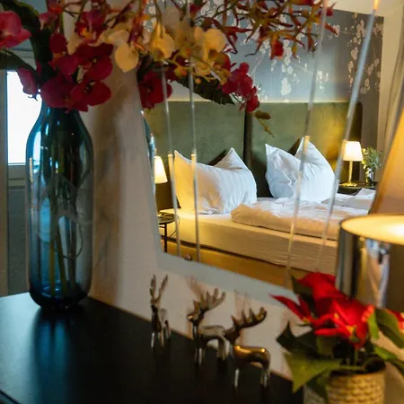 Cafe Schneider Appartement *