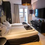 Apartament Cafe Schneider