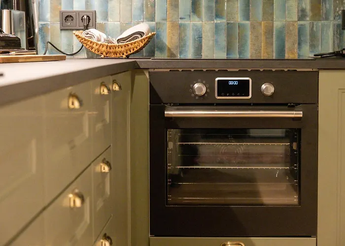 Cafe Schneider شقة